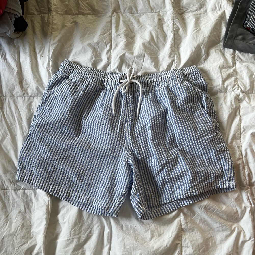 J. Crew Factory US Men’s XL 6" Lined Seer Sucker Swim Trunks in Sail Blue color